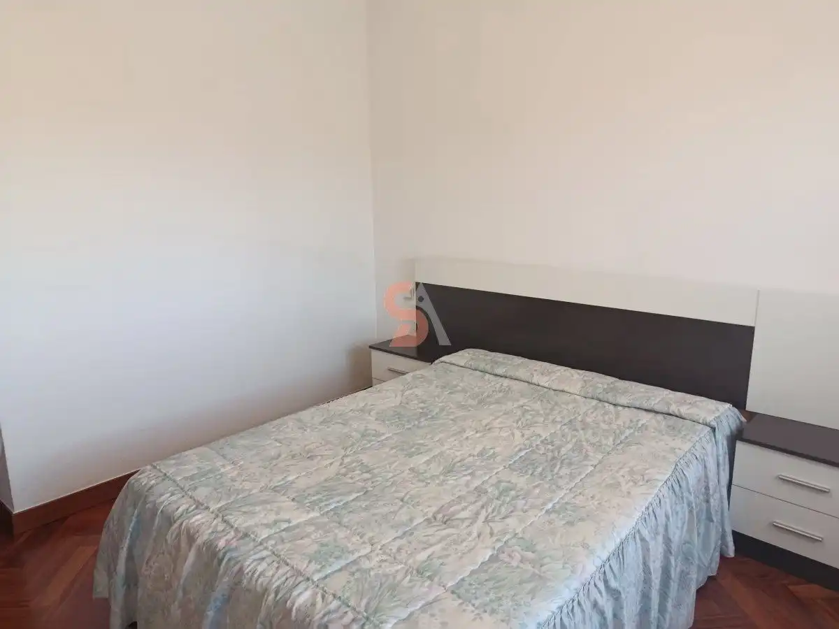 Bedroom of Flat for rent in Valladolid  with Heating, Terrace and Storage room
