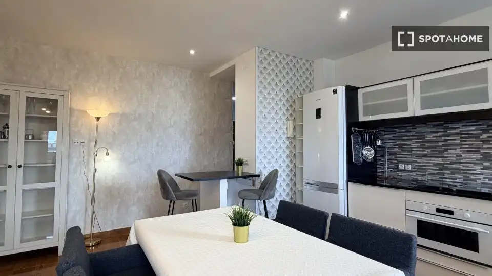 Comedor de Piso para compartir en Las Palmas de Gran Canaria con Aire acondicionado, Terraza y Amueblado