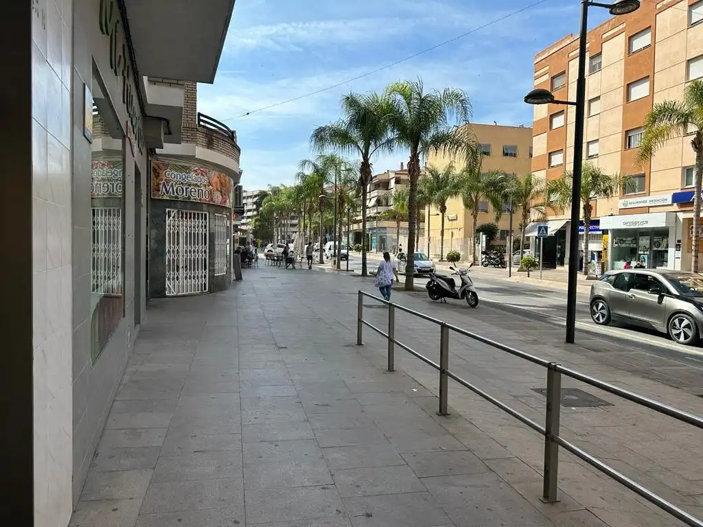 Local comercial en venda a Avenida SALOBREÑA 25, imagen 7