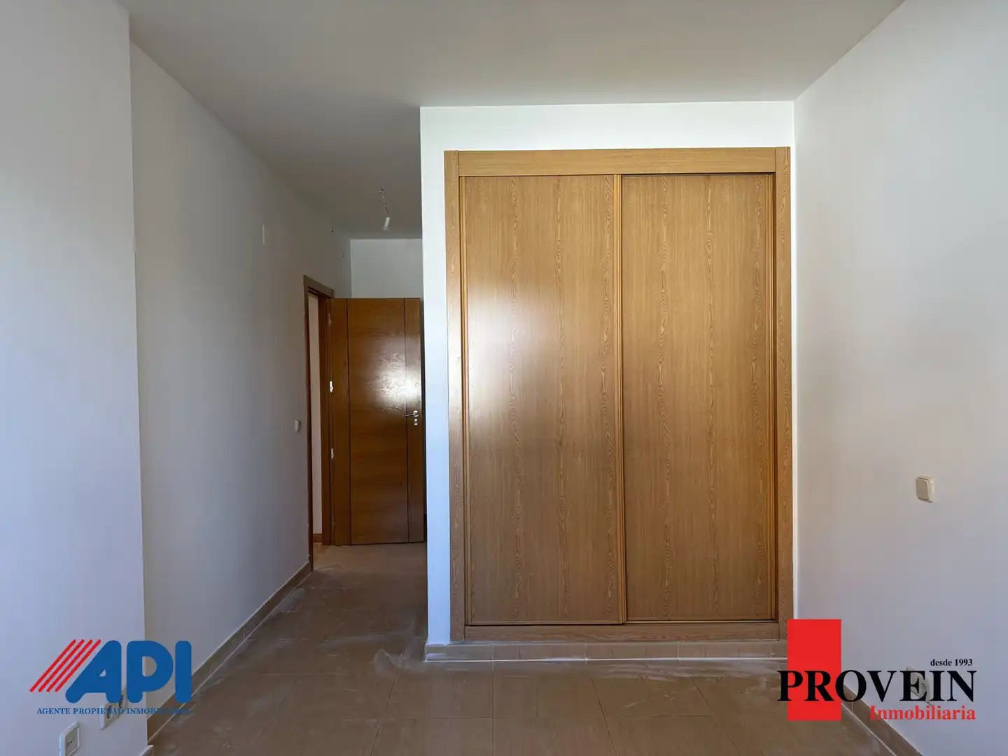 Casa adosada en venda en Santa Cruz del Retamar amb Calefacció, Jardí privat i Forn