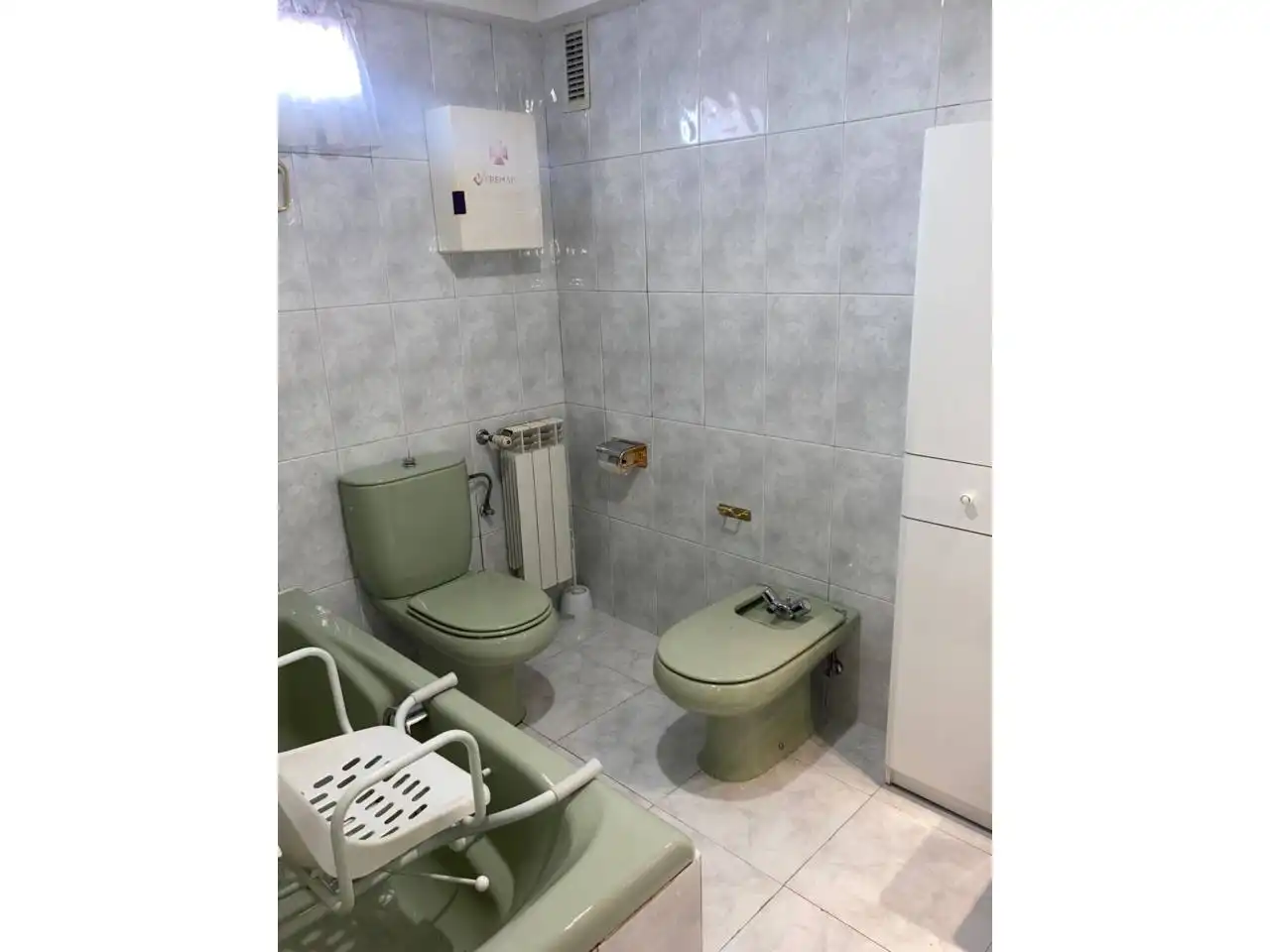 Baño de Piso en venta en León Capital  con Calefacción, Parquet y Terraza