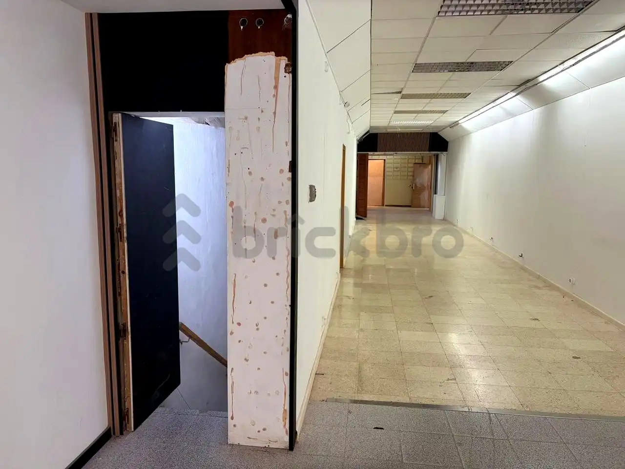 Local comercial en venda a calle de Felip II, imagen 5