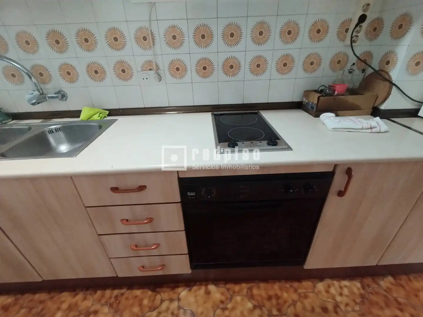Cuina de Pis de lloguer en Sevilla amb Aire condicionat, Calefacció i Terrassa