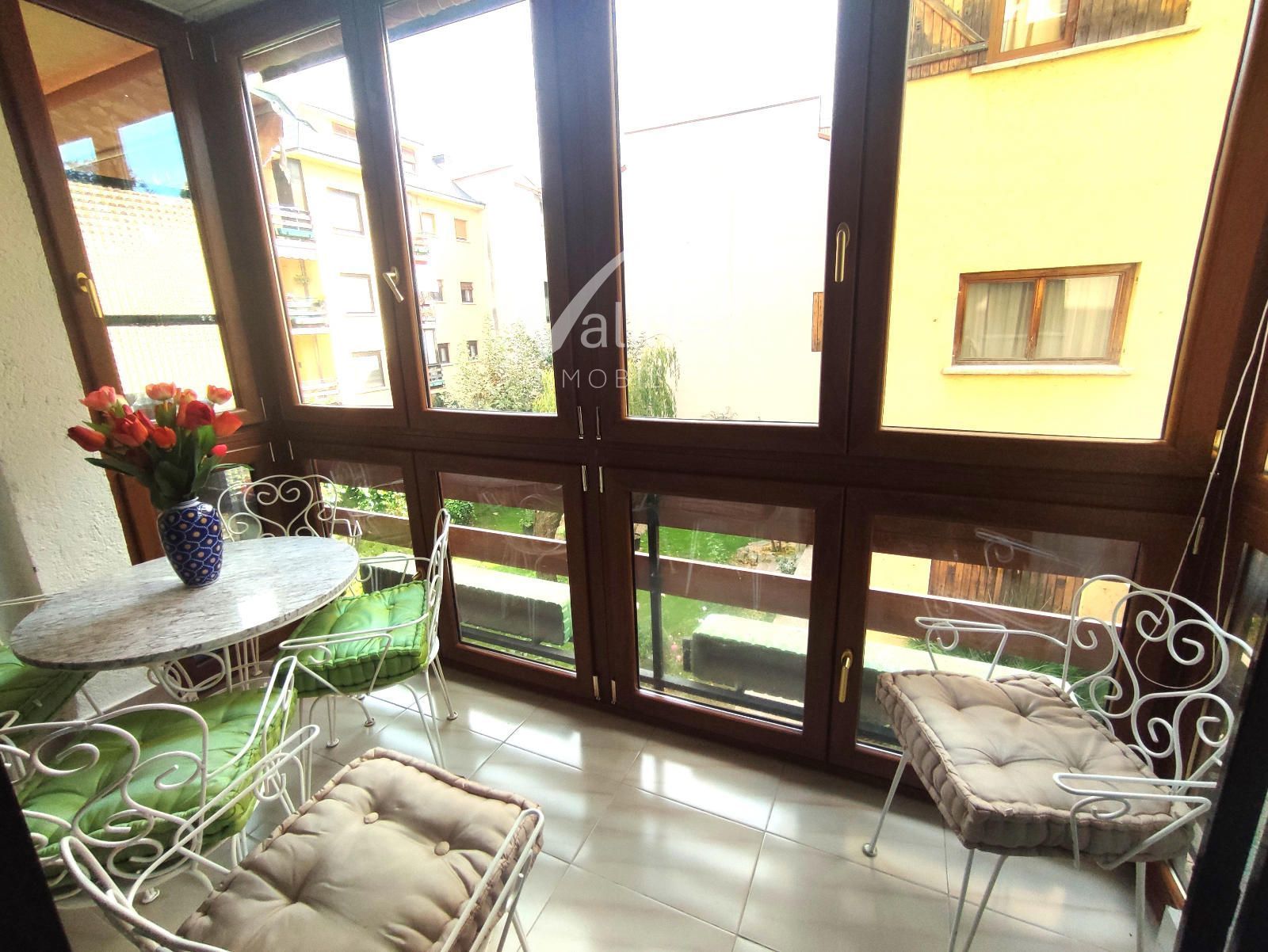 Terraza de Piso en venta en El Escorial con Calefacción, Terraza y Horno