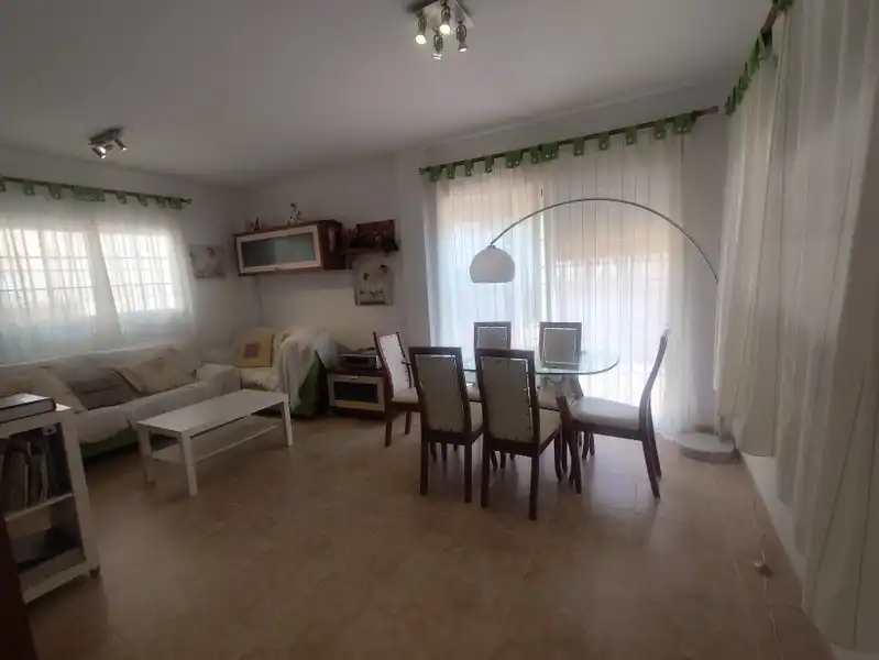 Sala de estar de Casa adosada en venta en Cullera con Aire acondicionado, Calefacción y Terraza