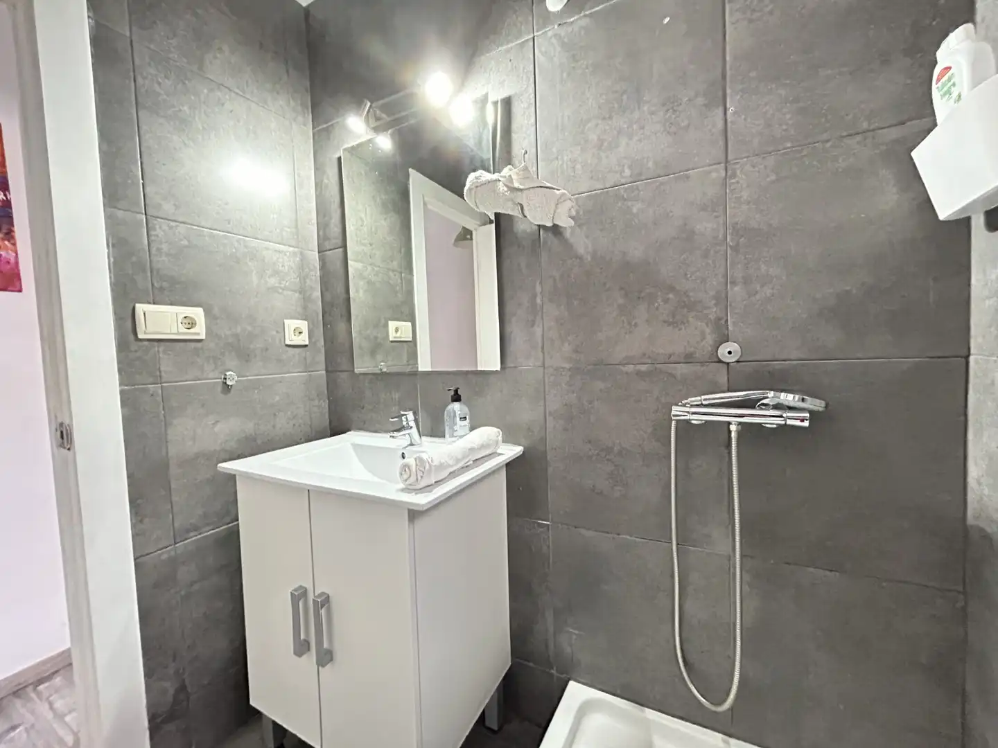 Flat for sale in Avinguda d'Isabel la Catòlica, imagen 14