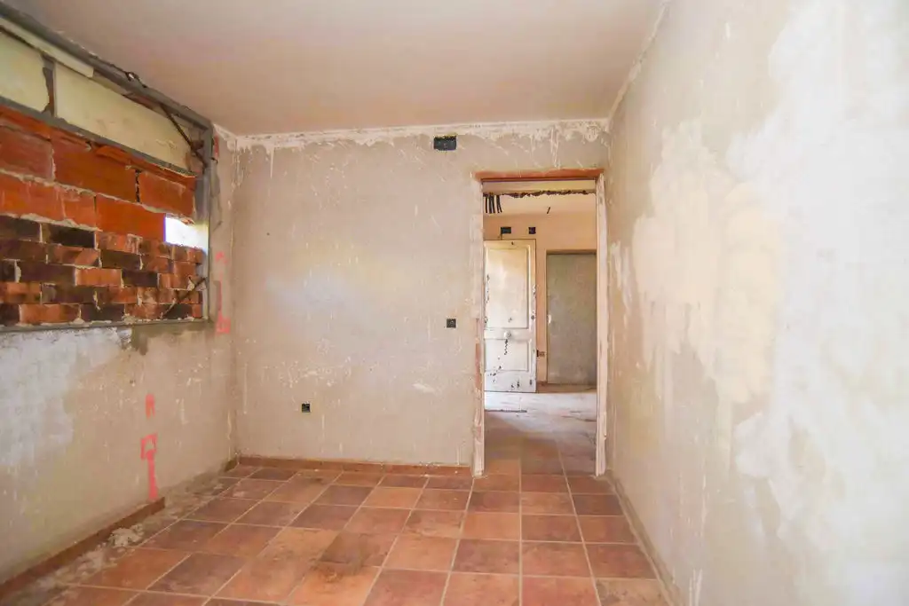 Buildings for sale in Santa Susanna