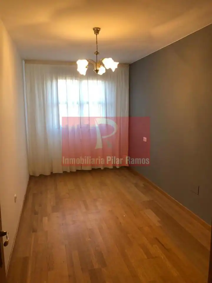 Habitación de Piso en venta en Carrizo con Calefacción, Parquet y Trastero