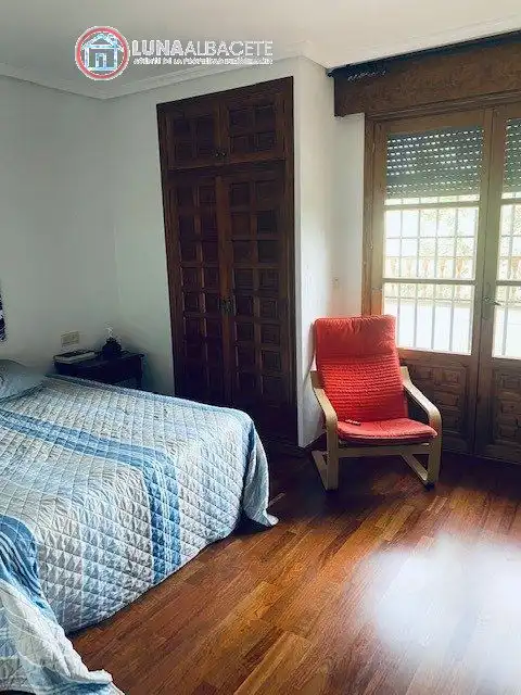 Houses for sale in Pedanías - Extrarradio