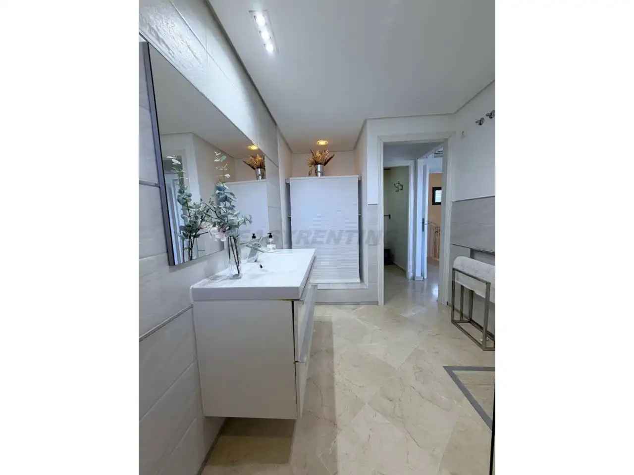 Bathroom of Detached homes for rent in La Alcaidesa  with Air Conditioner, Terrace and Furnished
