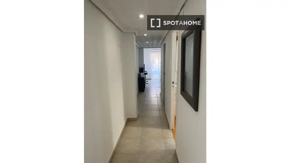 Piso de alquiler en Valencia con Aire acondicionado, Calefacción y Amueblado