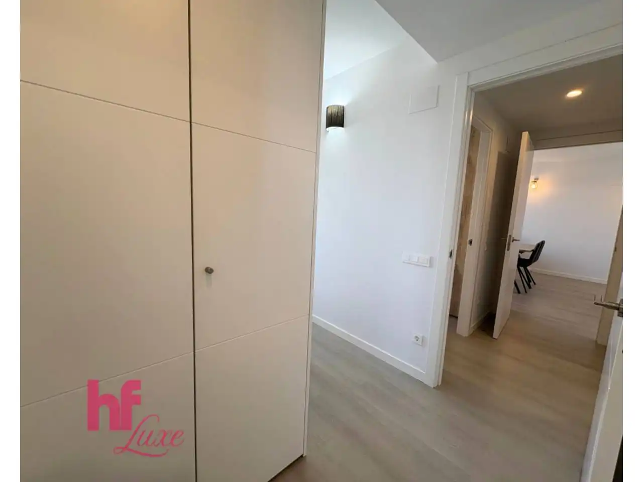 Wohnung zum Verkauf in L'Hospitalet de Llobregat mit Klimaanlage, Heizung und Terrasse