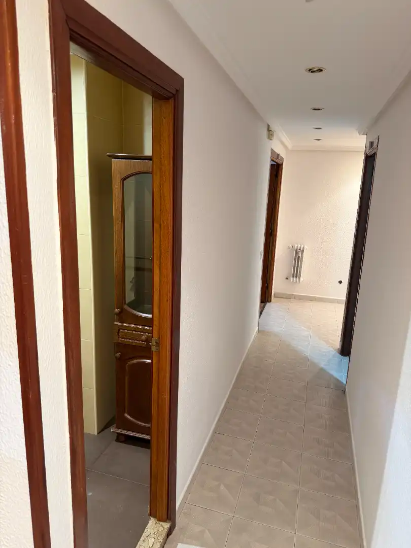 Pis en venda en Oviedo  amb Calefacció, Parquet i Terrassa