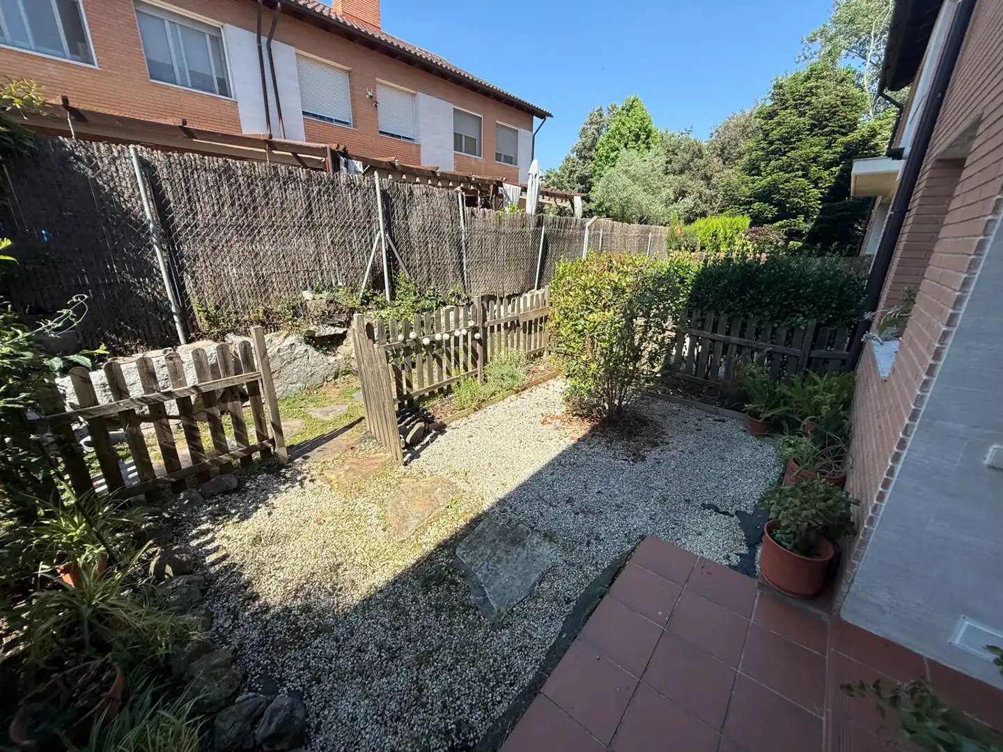 Garten von Einfamilien-Reihenhaus zum Verkauf in L'Ametlla del Vallès mit Klimaanlage, Heizung und Privatgarten