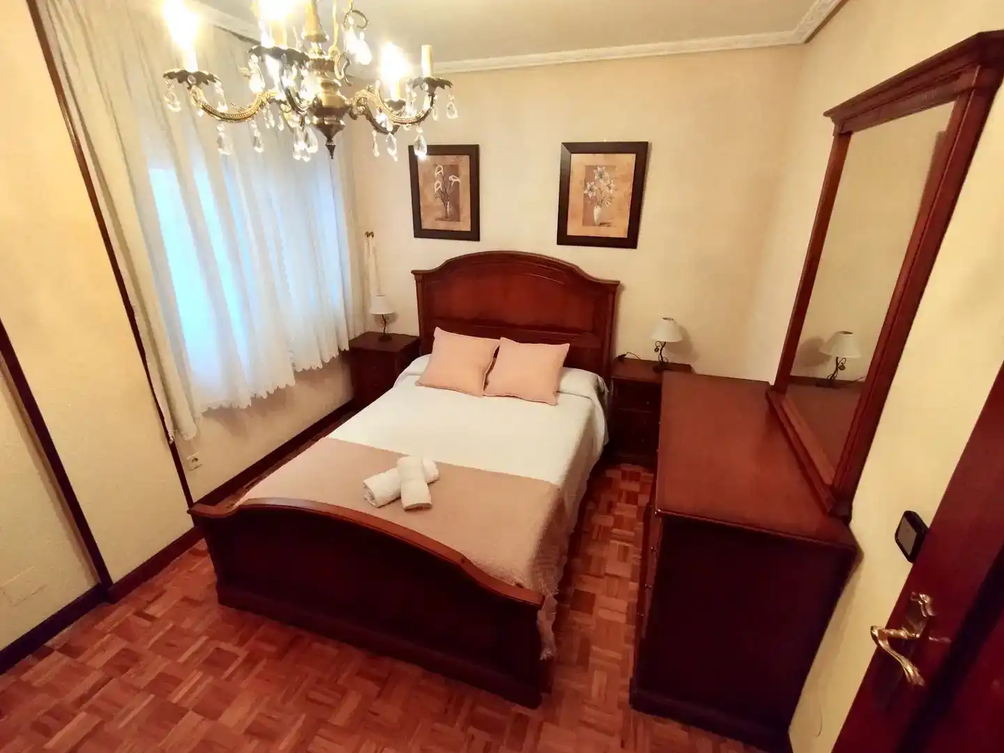 Habitación de Piso de alquiler en Castilla - Hermida
