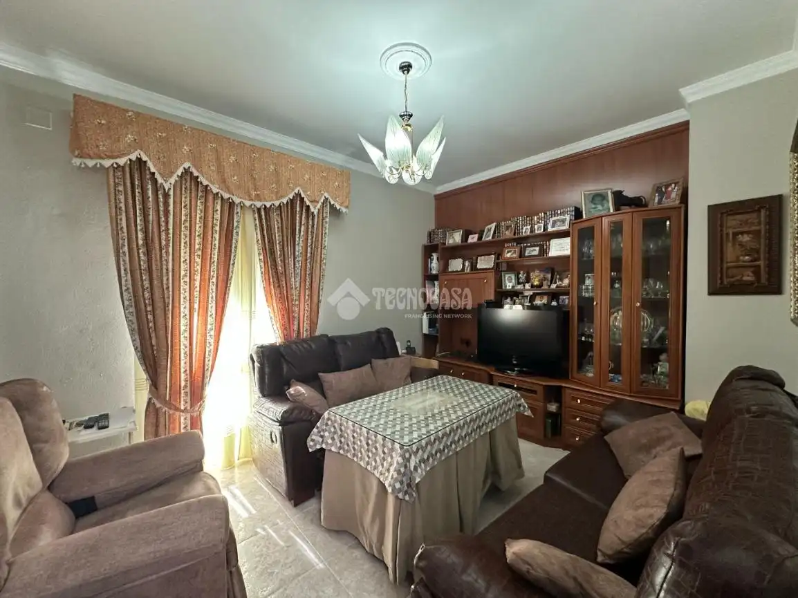 Sala de estar de Casa o chalet en venta en Carmona