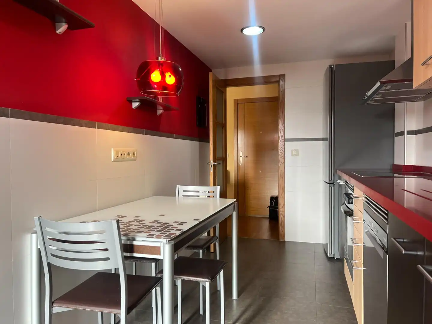 Küche von Wohnung zur Miete in Cambre  mit Heizung, Abstellraum und Möbliert