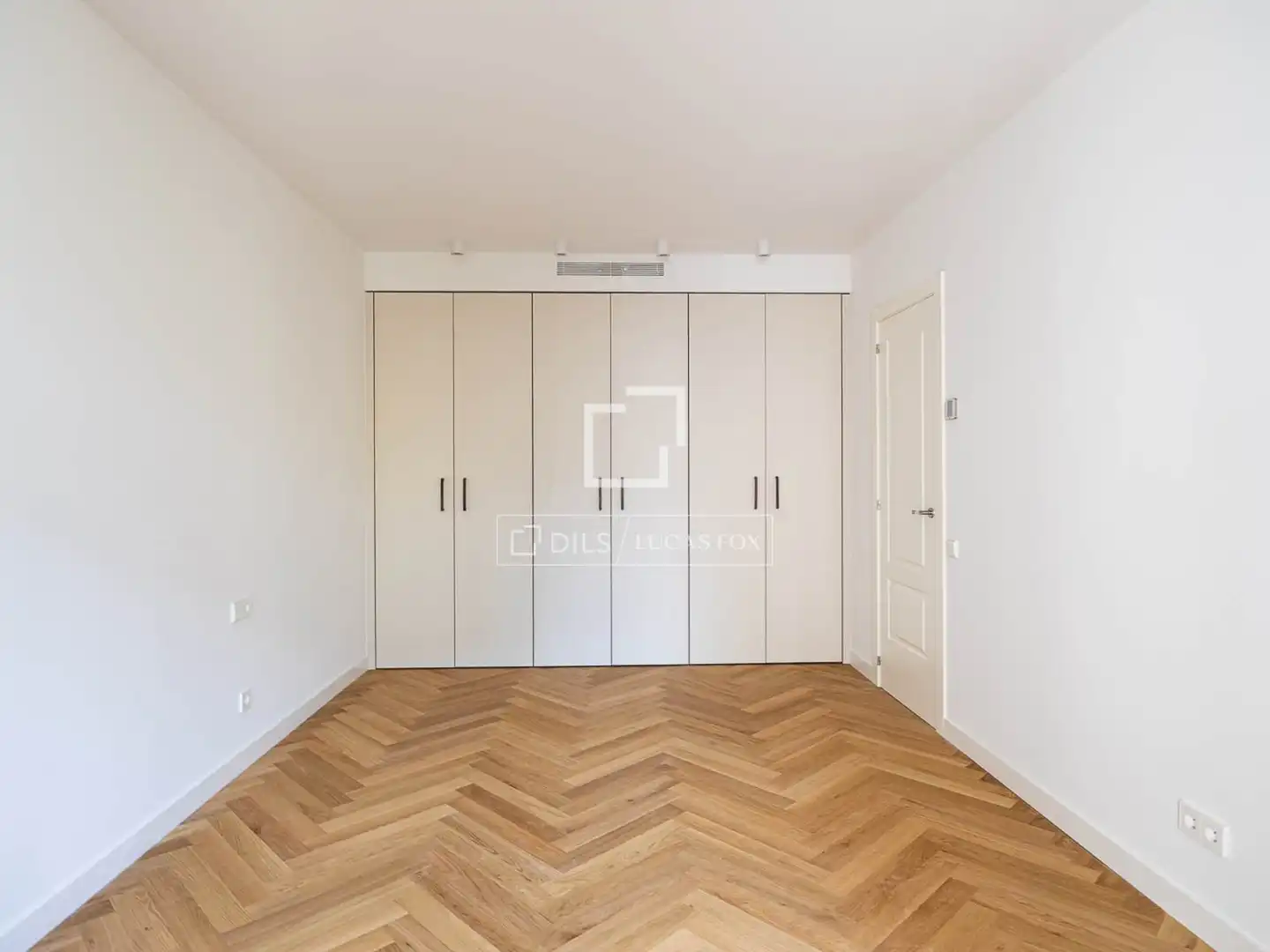 Piso con terraza en venta en Ciutat Vella, imagen 31