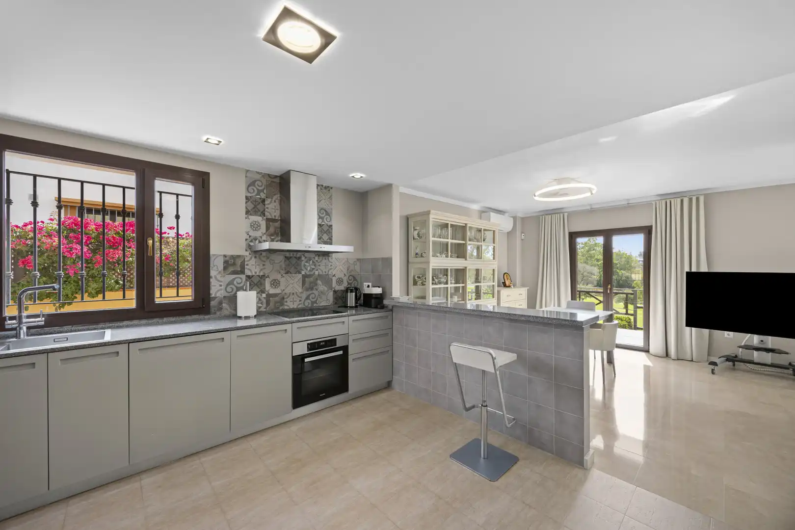 Casa amb terrassa en venda a San Pedro de Alcántara, imagen 12