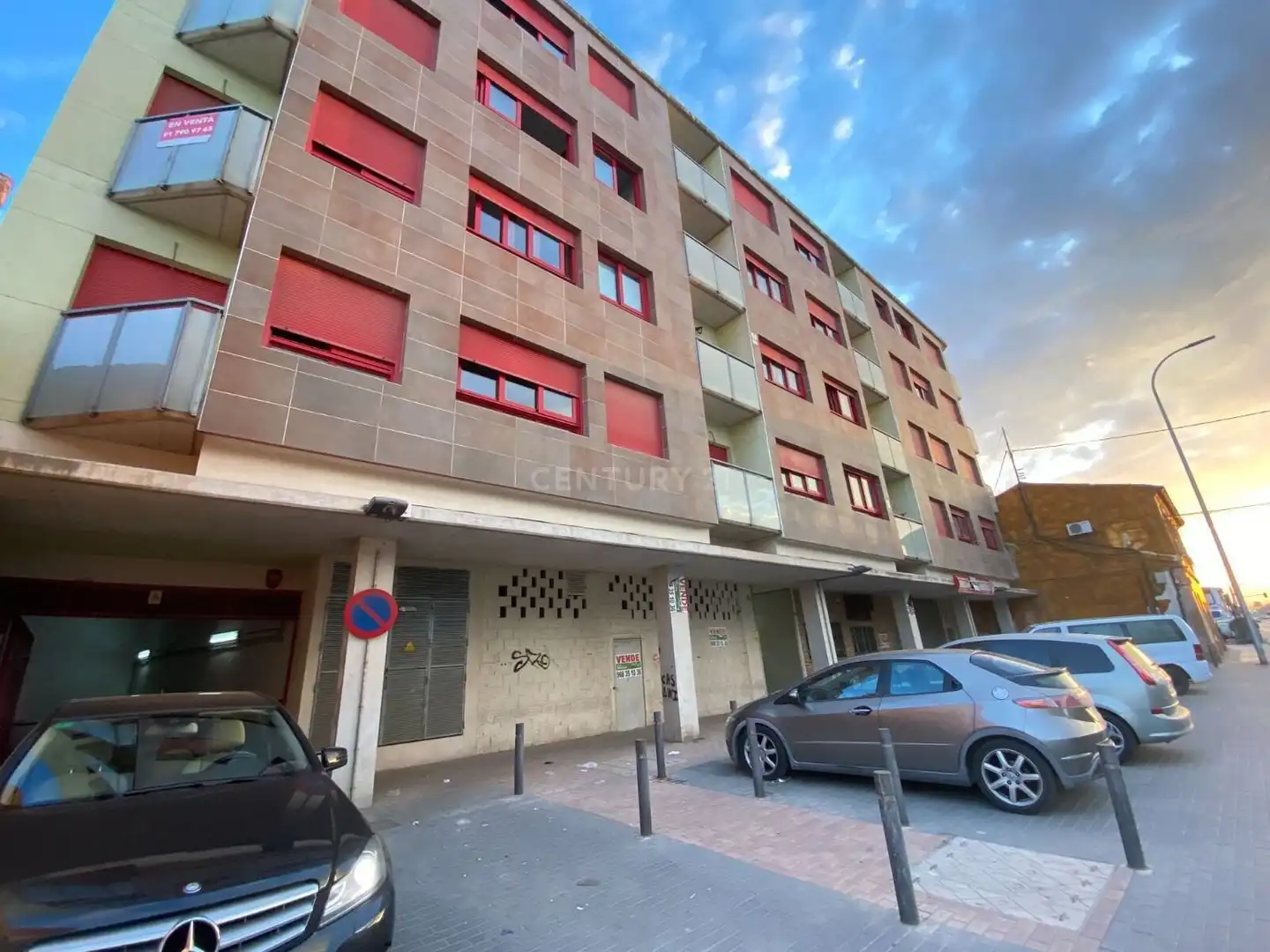 Individual en venta en Avenida Ciudad de Almería 171