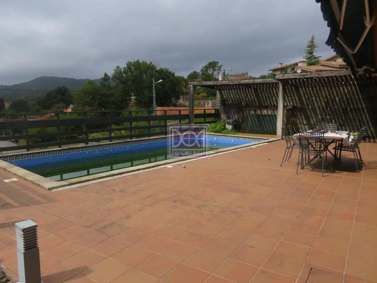 Piscina de Casa o xalet en venda en Mondariz-Balneario amb Calefacció, Jardí privat i Terrassa