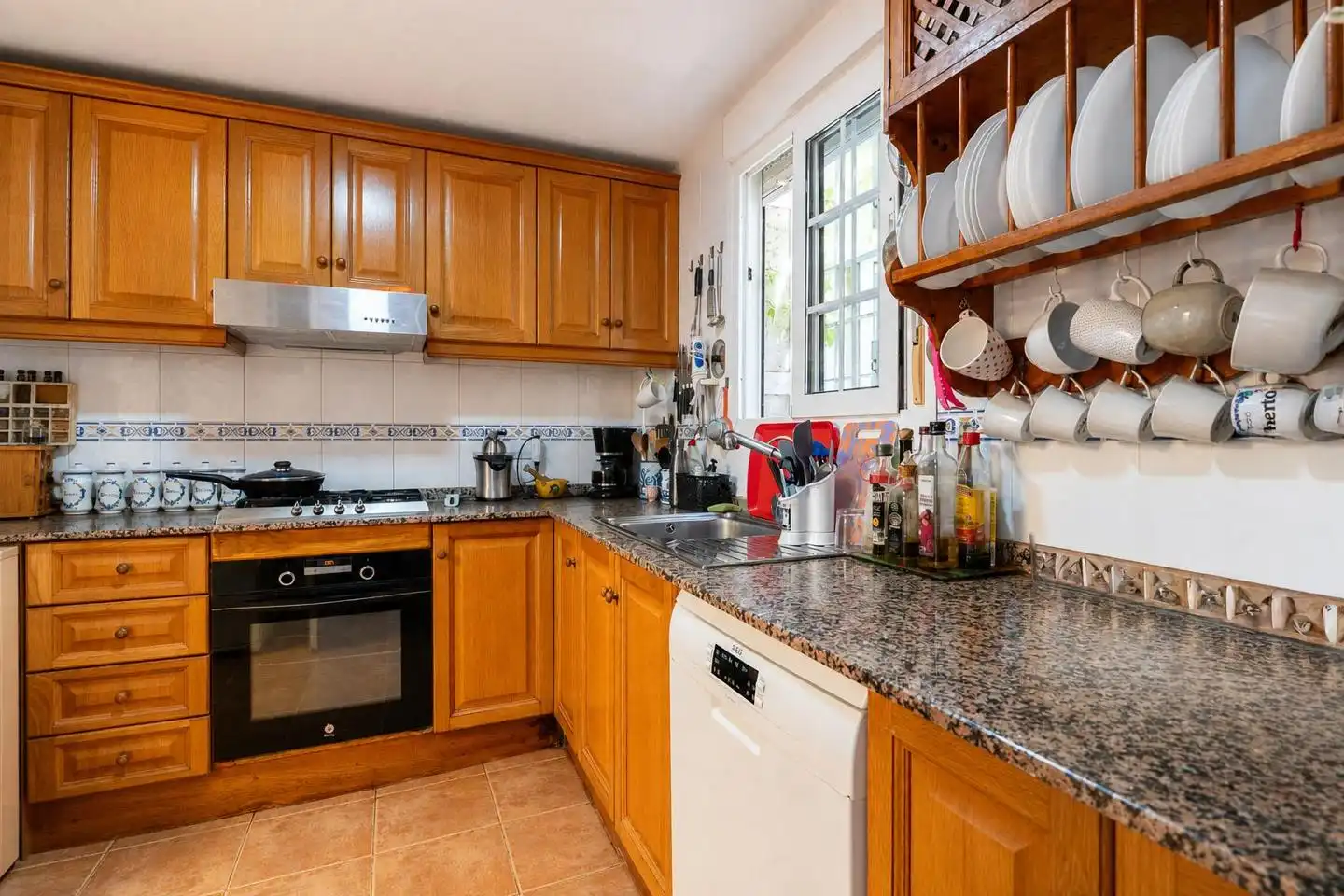 Kitchen of Houses for sale in Santa Pola  with Air Conditioner, Private garden and Terrace