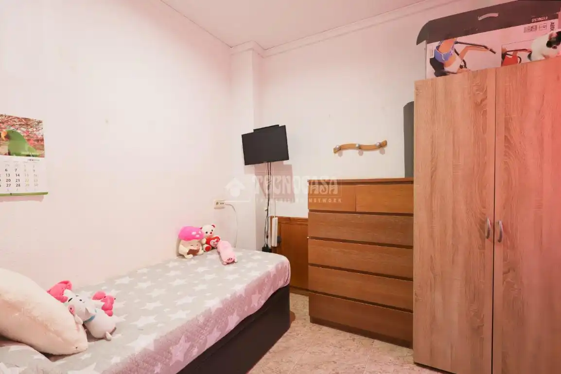 Schlafzimmer von Wohnung zum Verkauf in Sagunto / Sagunt