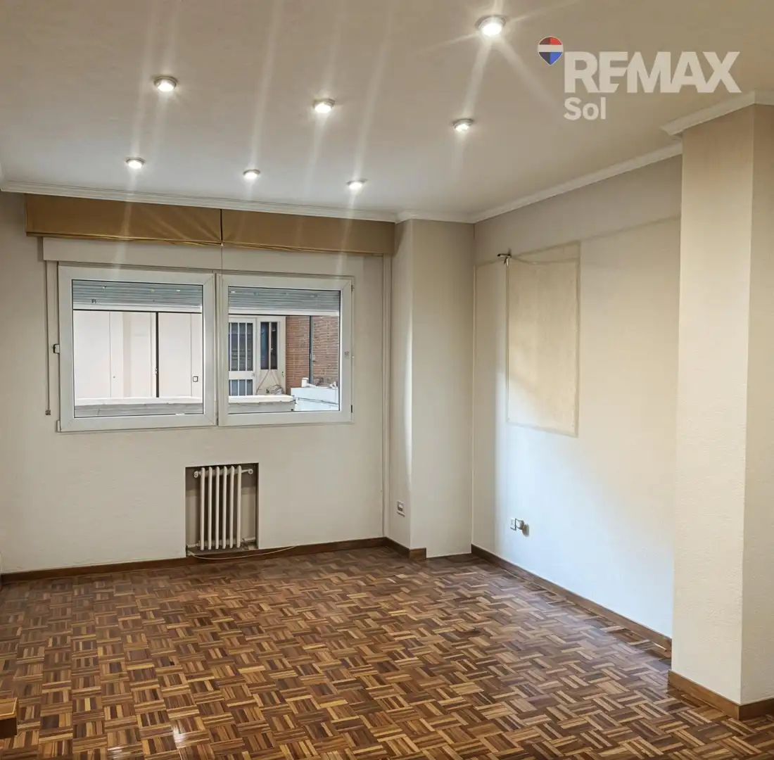 Flat for sale in  Madrid Capital