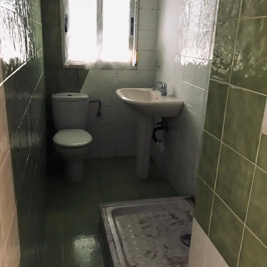 Bathroom of Apartments for sale in Bembibre