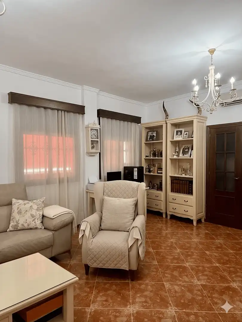 Casa con piscina en venta en San José del Valle, imagen 6