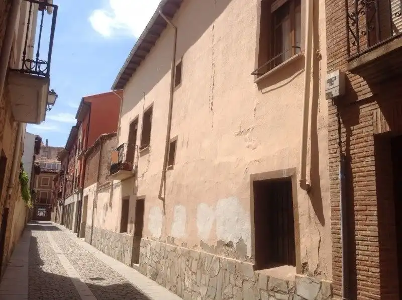 Casa con terraza en venta en Santo Domingo de la Calzada, imagen 2