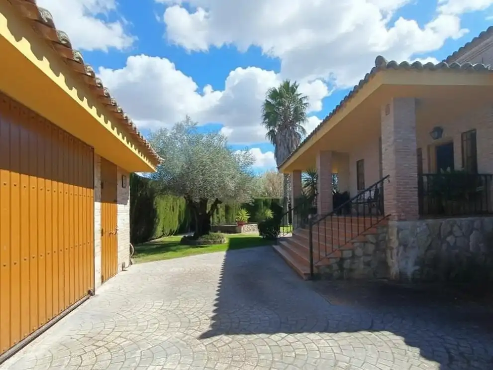 Casa amb piscina en venda a Pepino, imagen 6
