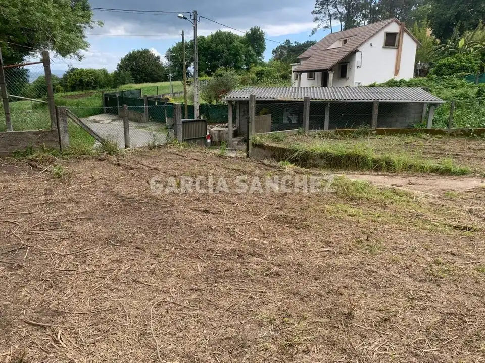 Residencial en venta en Boiro