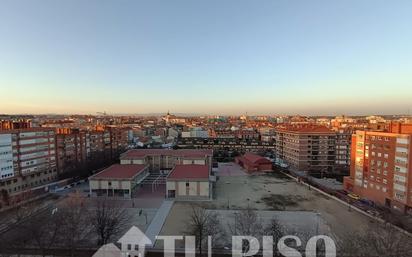 Vista exterior de Pis en venda en Fuenlabrada amb Aire condicionat, Calefacció i Terrassa