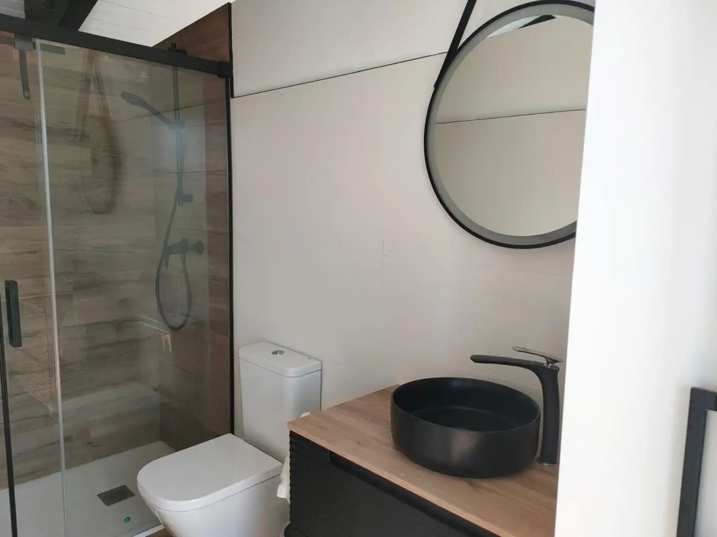 Bany de Casa o xalet en venda en Gijón  amb Calefacció i Terrassa
