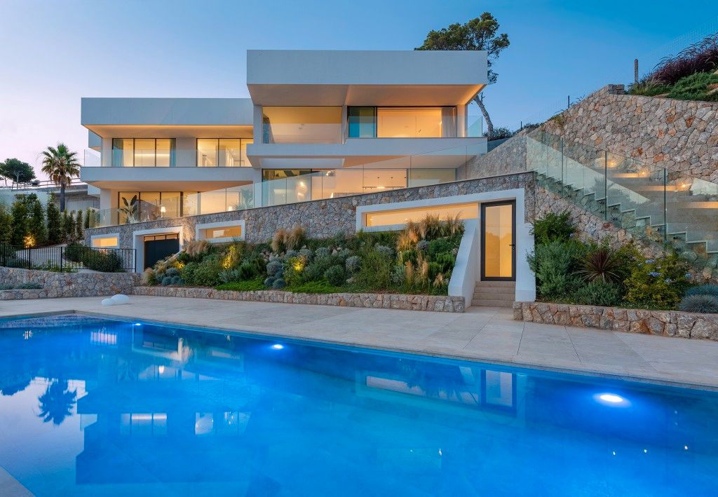 Exterior view of House or chalet for sale in Calvià  with Air Conditioner, Heating and Private garden