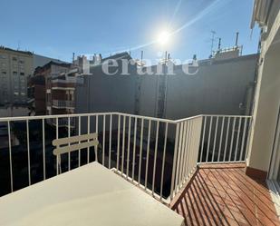 Exterior view of Flat to rent in  Barcelona Capital  with Air Conditioner, Heating and Parquet flooring