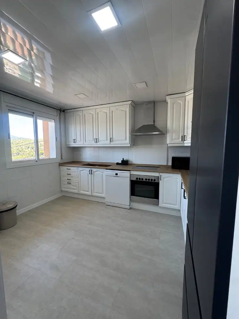 Cocina de Casa o chalet en venta en Abrera con Aire acondicionado, Jardín privado y Parquet