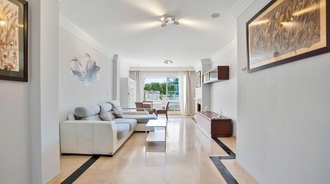 Foto 2 de Apartamento en venta en Río Real, Marbella