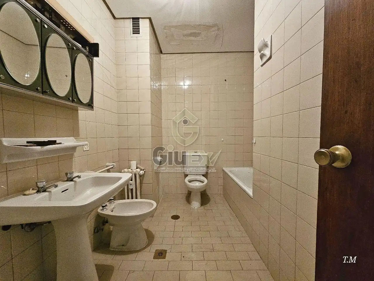 Bathroom of Flat for sale in Cáceres  with Terrace