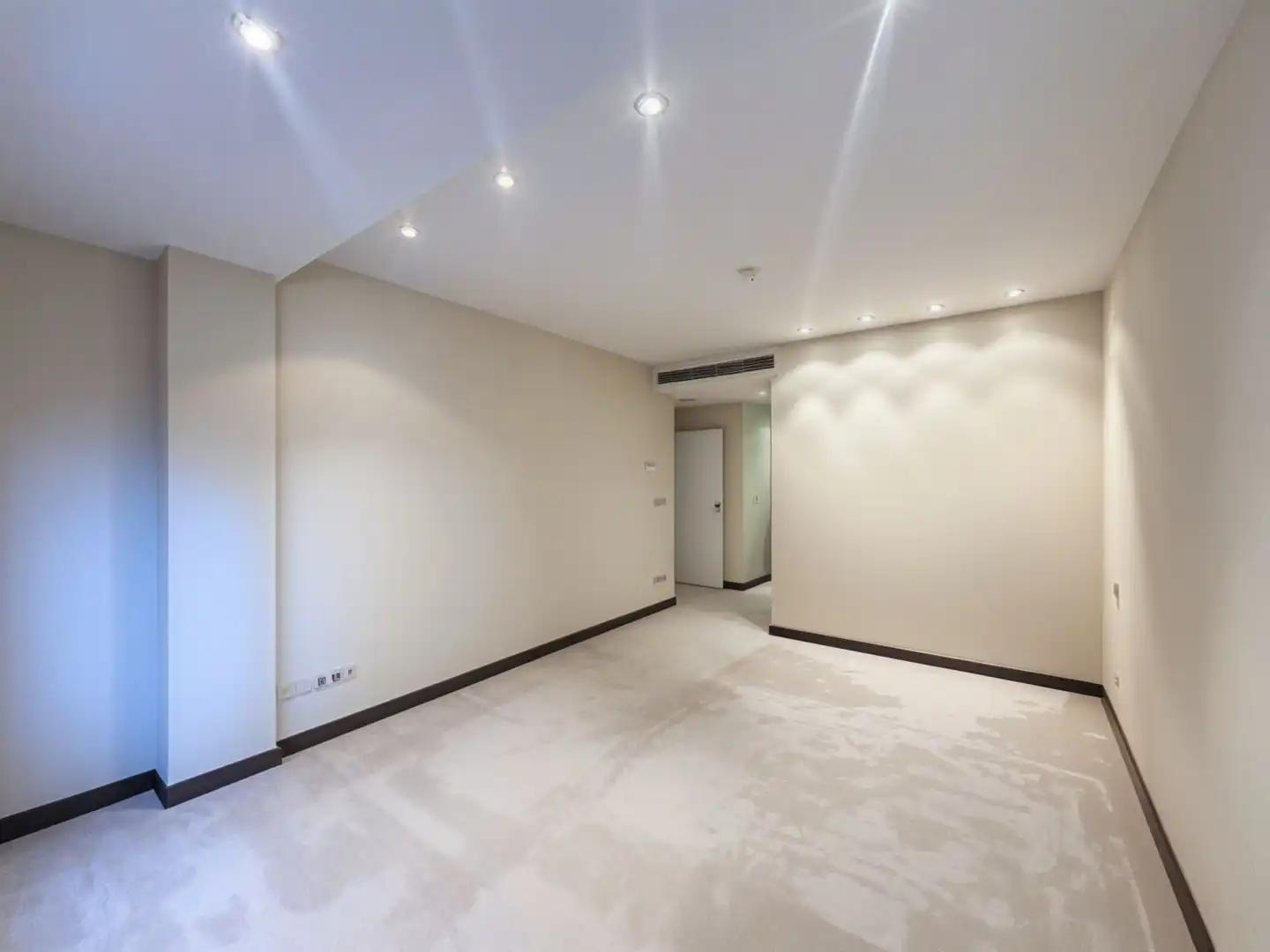 Piso en venta en Zaragoza con Aire acondicionado, Calefacción y Trastero