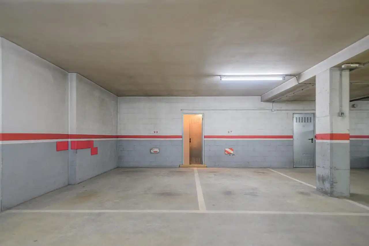Parking de Ático en venta en Manresa con Aire acondicionado, Calefacción y Parquet
