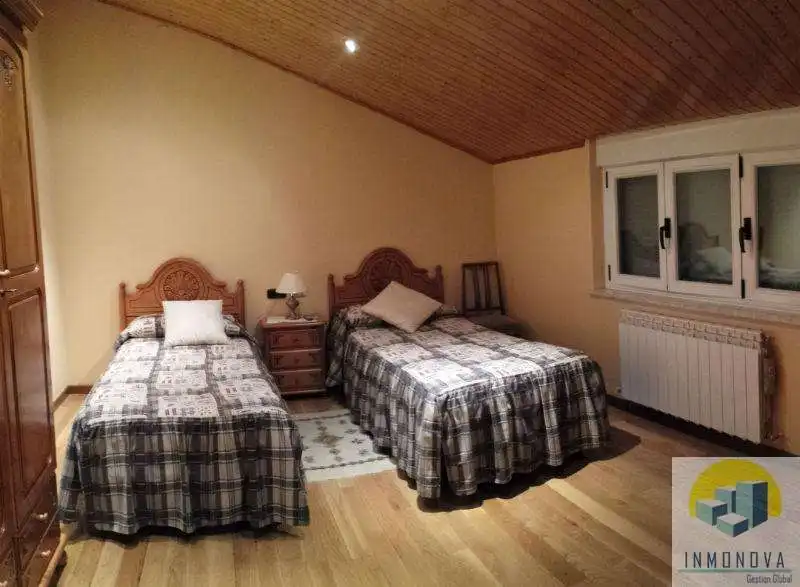 Bedroom of Houses for sale in San Morales  with Heating, Terrace and Storage room