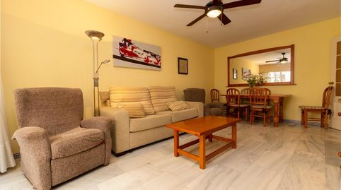 Foto 3 de Apartament en venda a Puerto Deportivo, Fuengirola