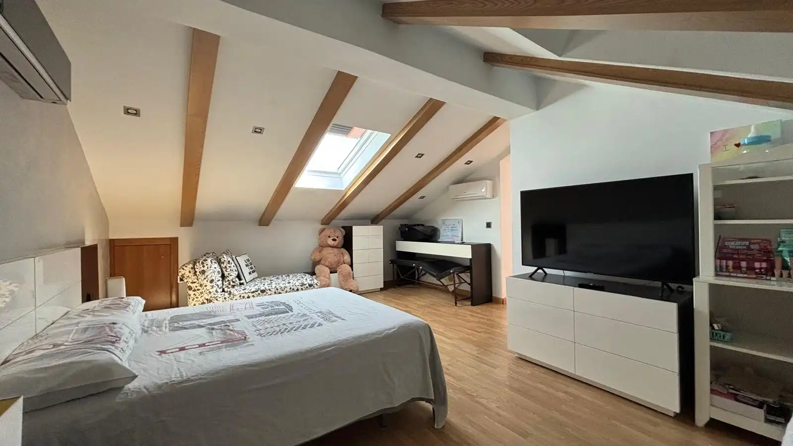 Detached homes for sale in Cartagena  with Air Conditioner, Heating and Private garden