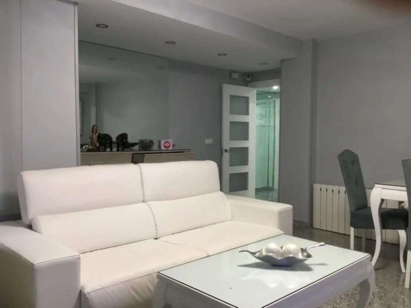 Living room of Flat for sale in Murcia  with Air Conditioner, Furnished and Balcony