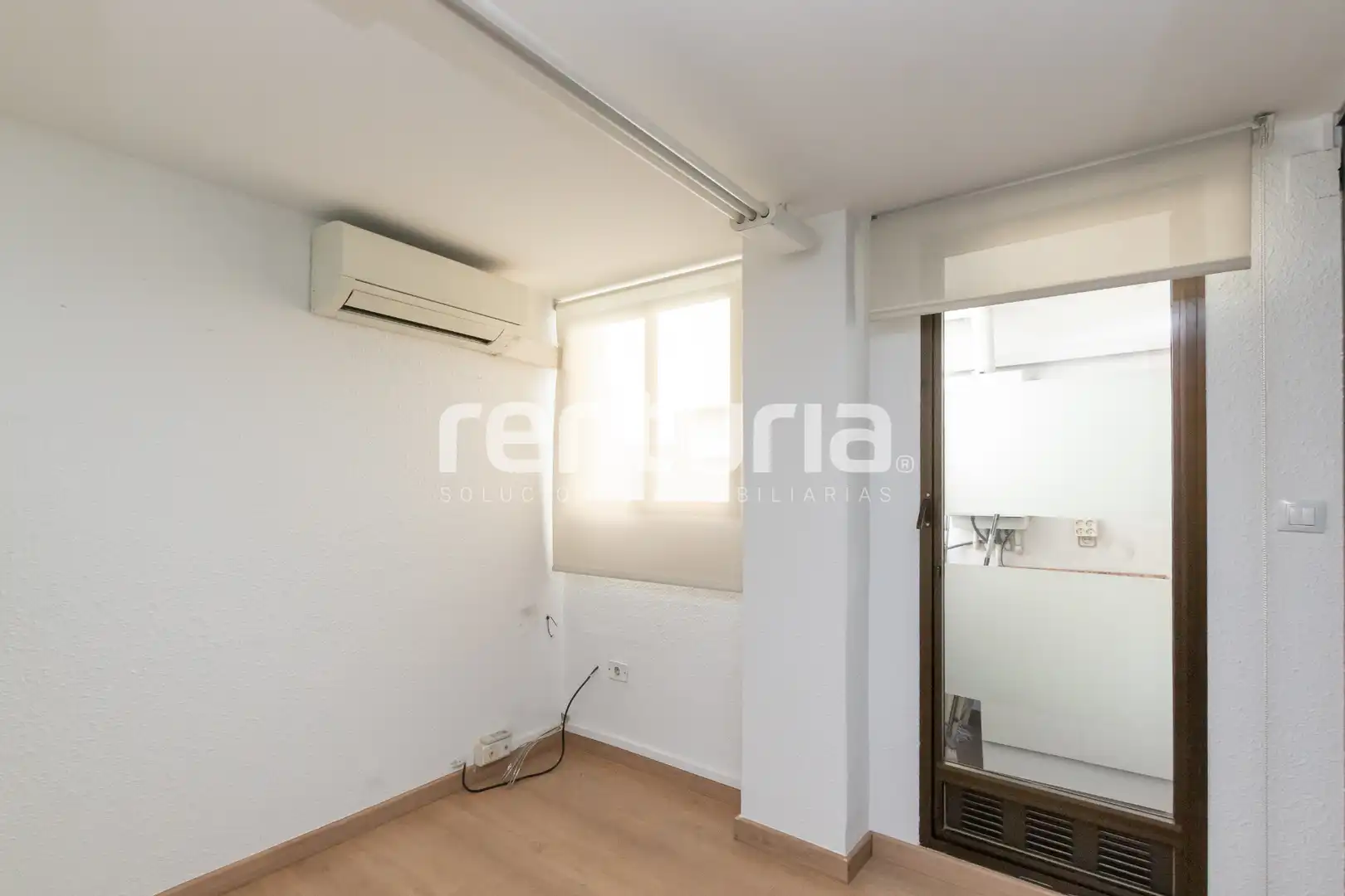 Habitación de Piso en venta en Valencia con Aire acondicionado, Calefacción y Balcón