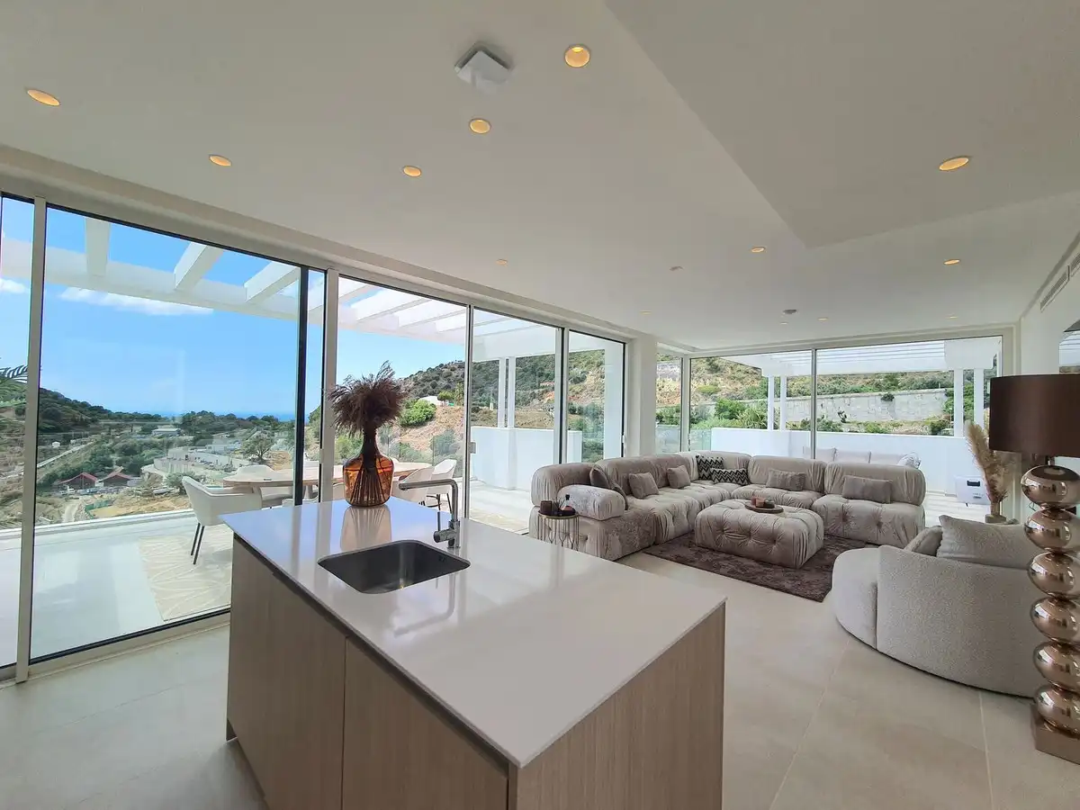 Living room of Attic for sale in Coín  with Air Conditioner, Terrace and Furnished