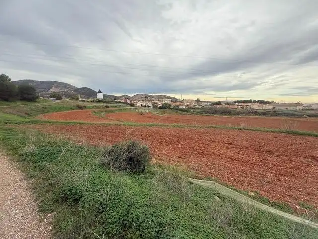 Land for sale in Pedanías Este