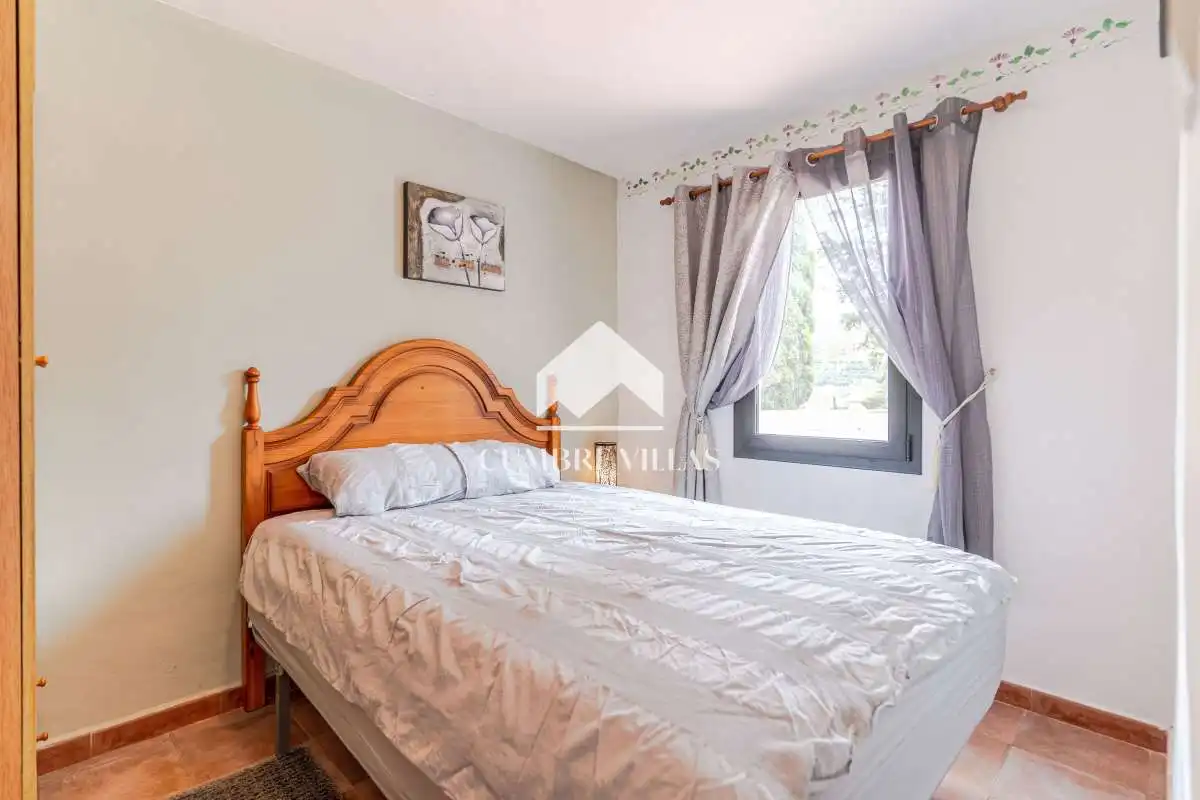 Schlafzimmer von Country house zum Verkauf in Torrenueva Costa mit Privatgarten, Terrasse und Abstellraum